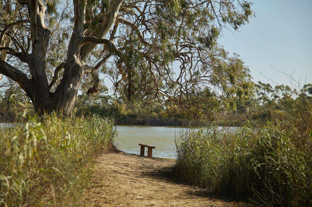 Lake Bywater Cottage Walker Flat المظهر الخارجي الصورة
