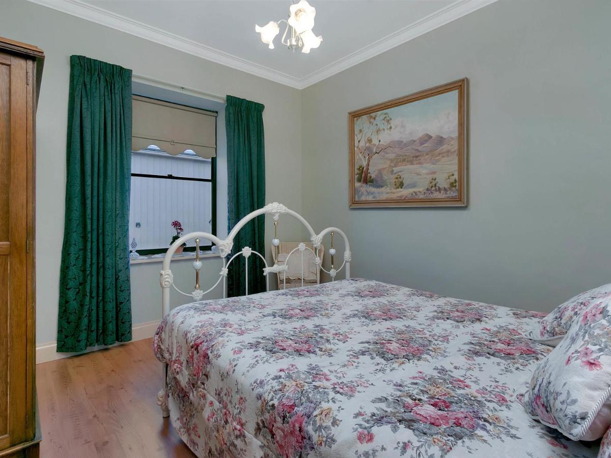 Lake Bywater Cottage Walker Flat المظهر الخارجي الصورة