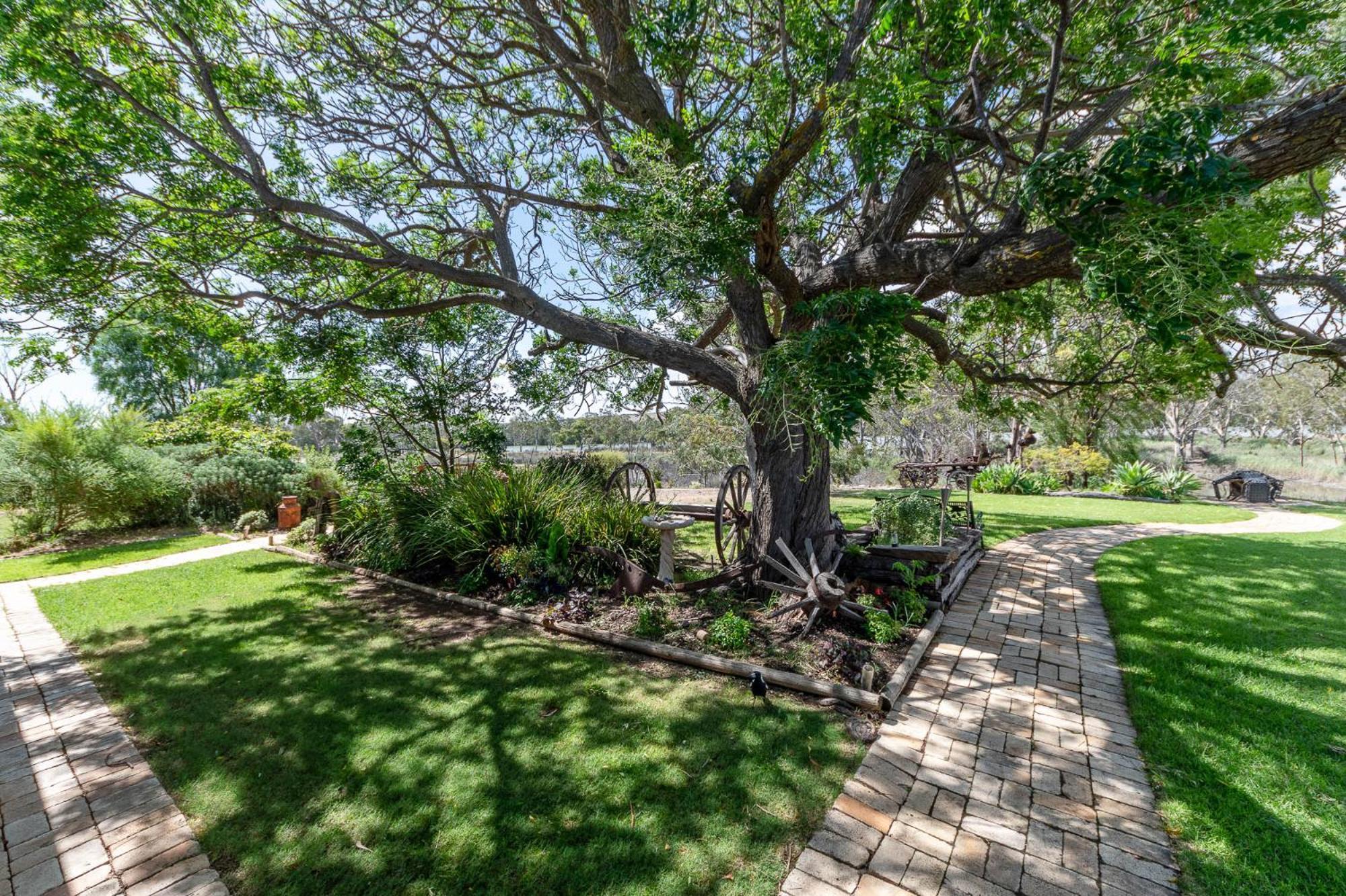 Lake Bywater Cottage Walker Flat المظهر الخارجي الصورة